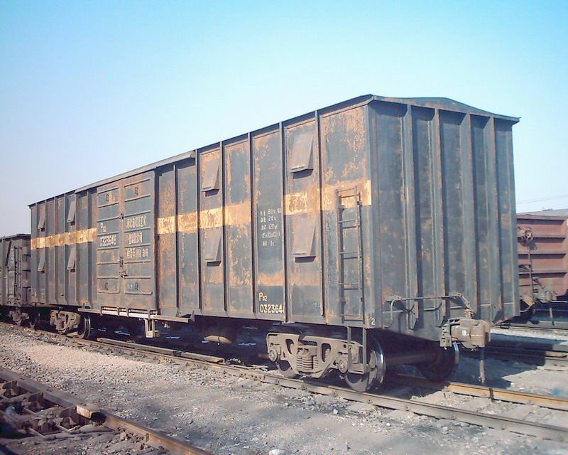 J_3915 P62.jpg
